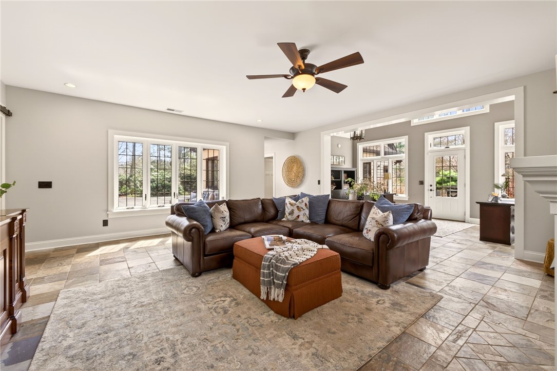 65 Landing Road South