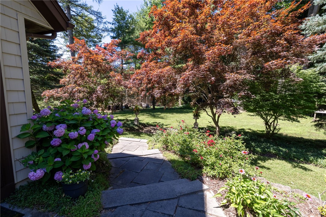 65 Landing Road South