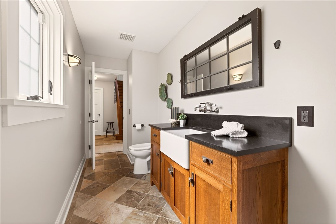 65 Landing Road South