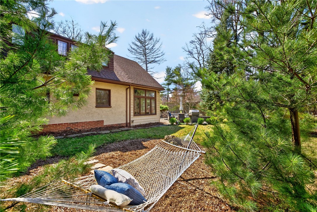 65 Landing Road South