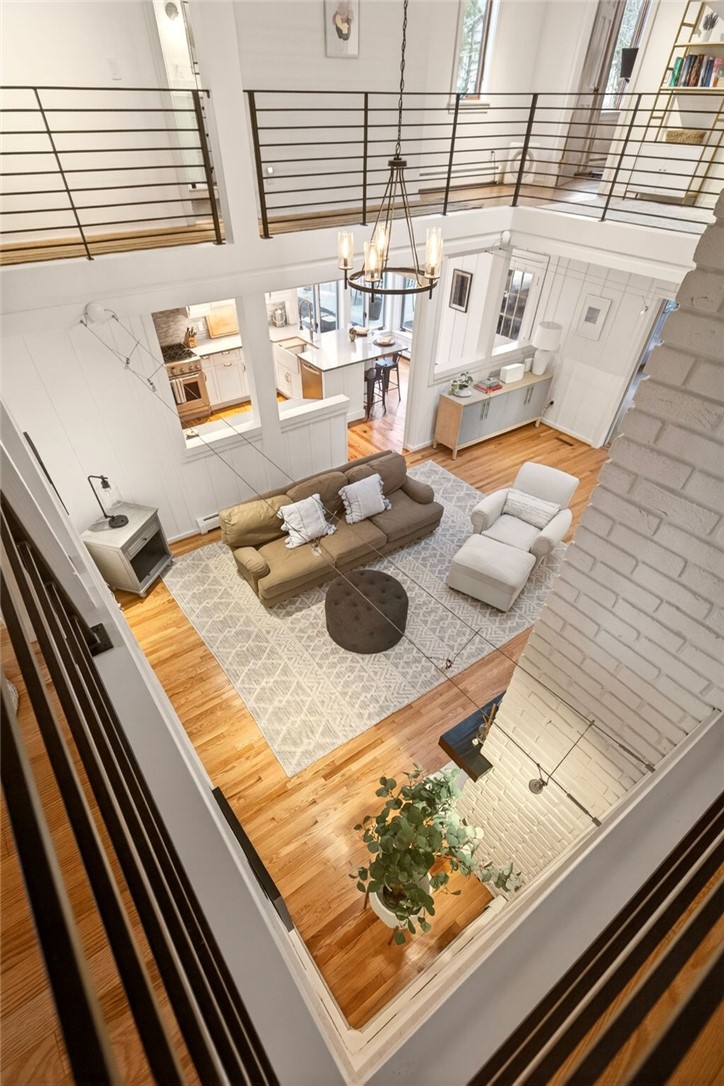 3 Stonegate Lane