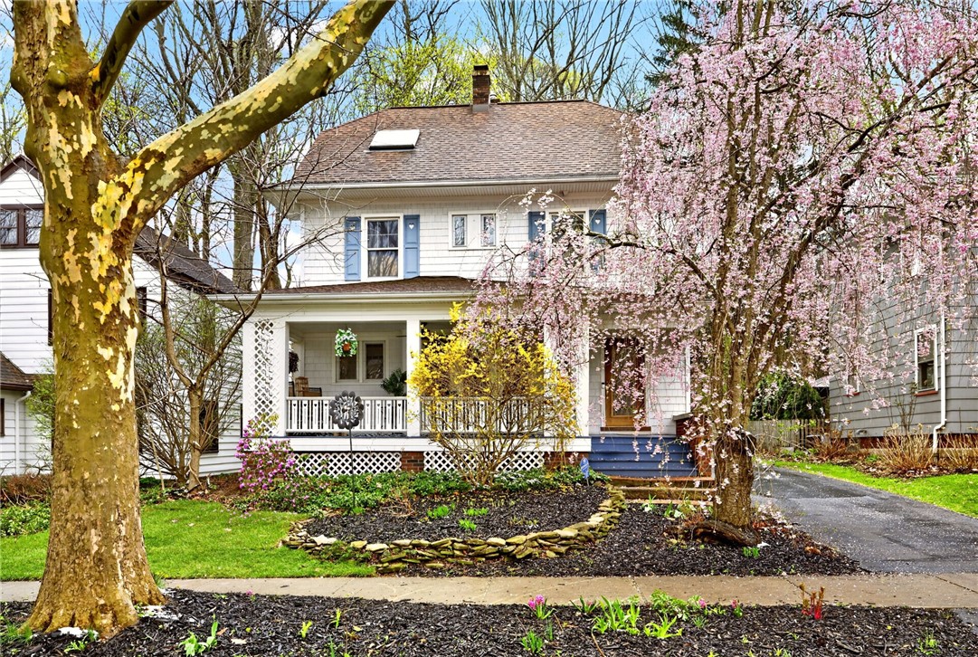 31 Highland Parkway