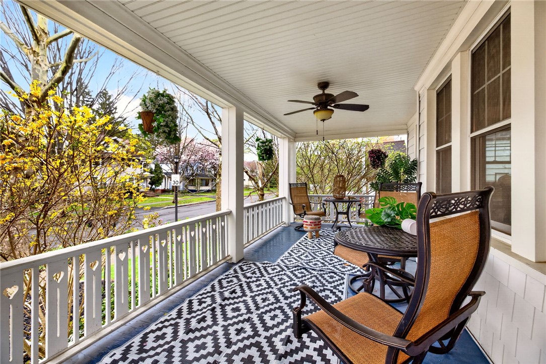 31 Highland Parkway