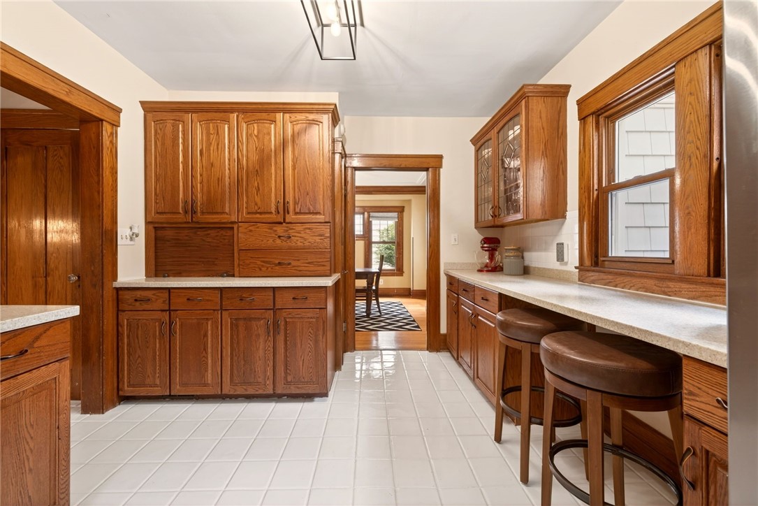 31 Highland Parkway