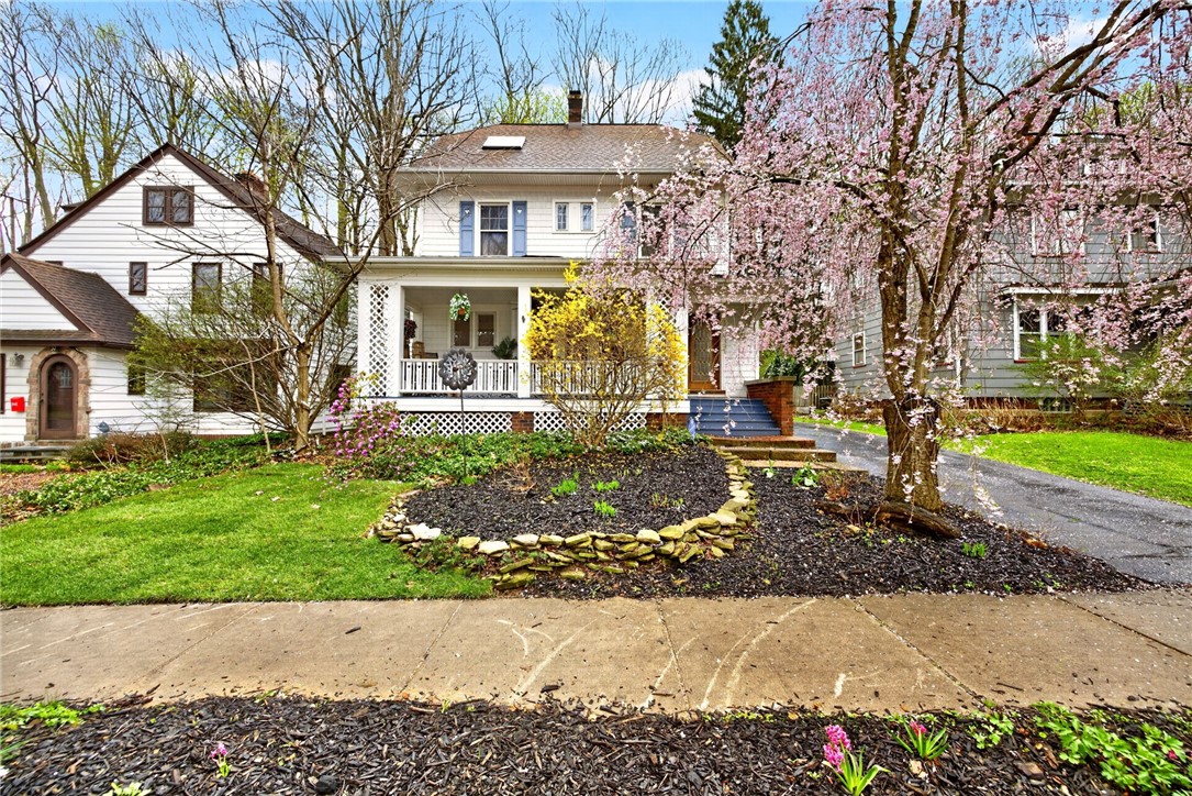 31 Highland Parkway