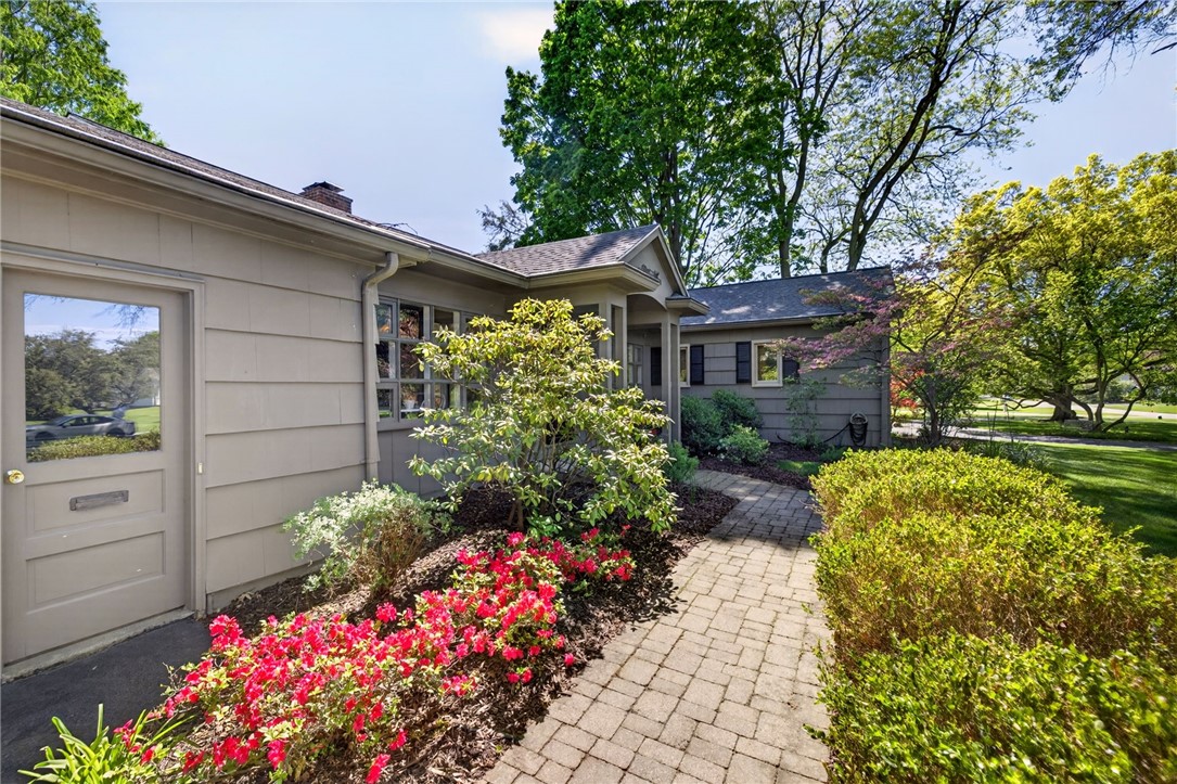 77 Country Club Drive
