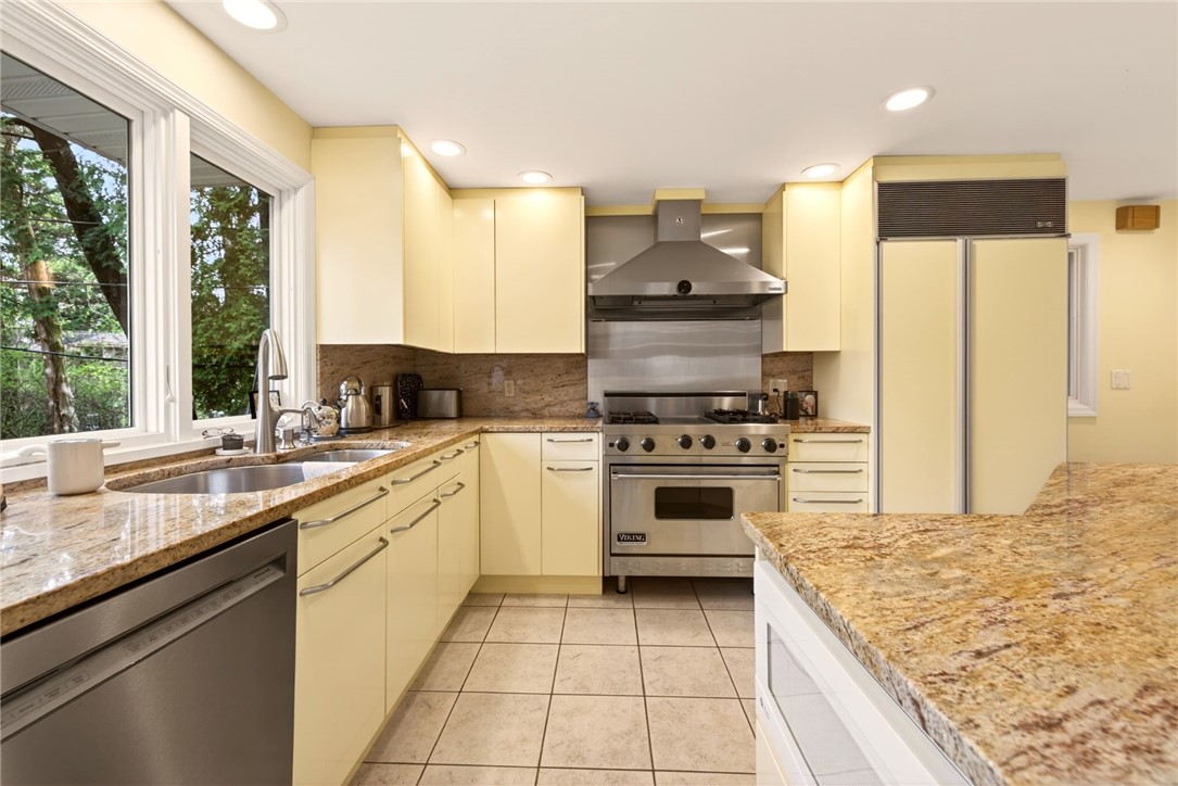 53 Golfside Parkway