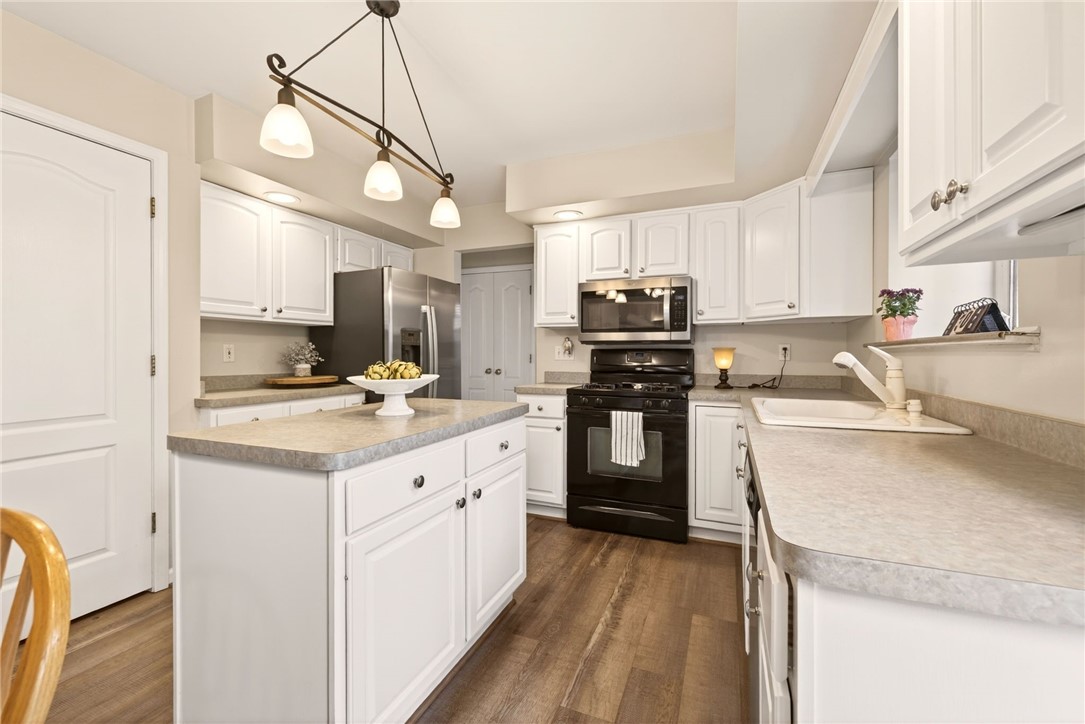83 Saint Katherine Way