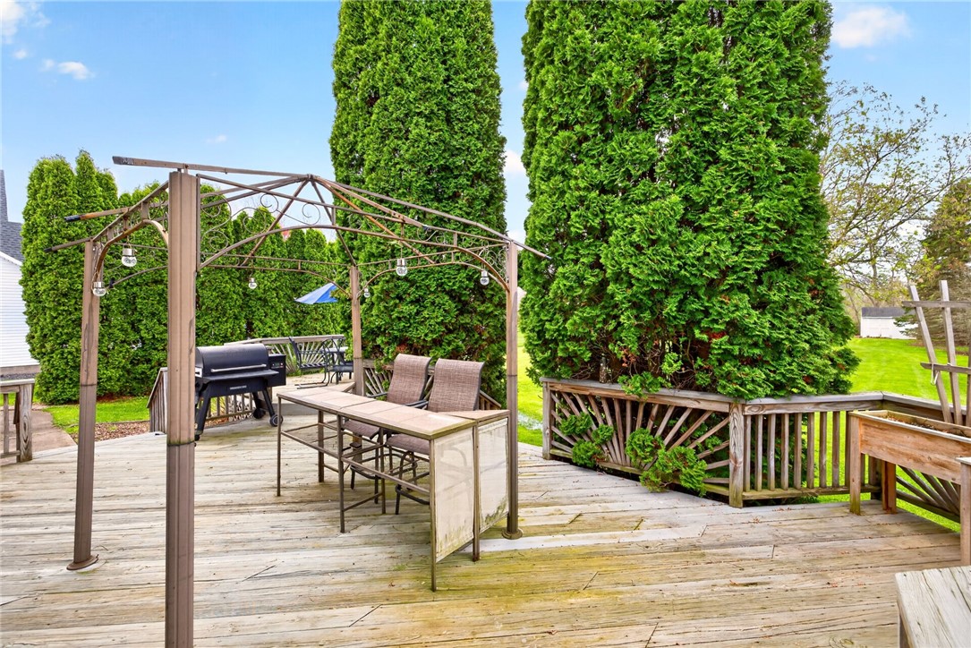 83 Saint Katherine Way