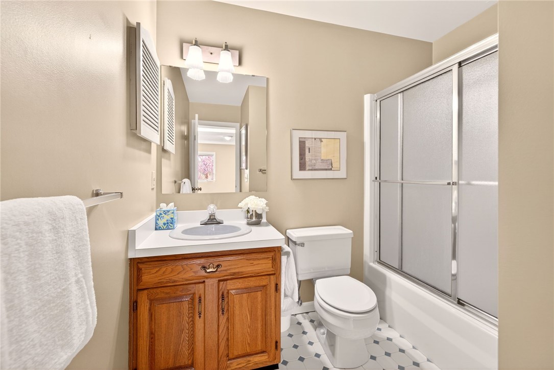 2 Montpelier Circle