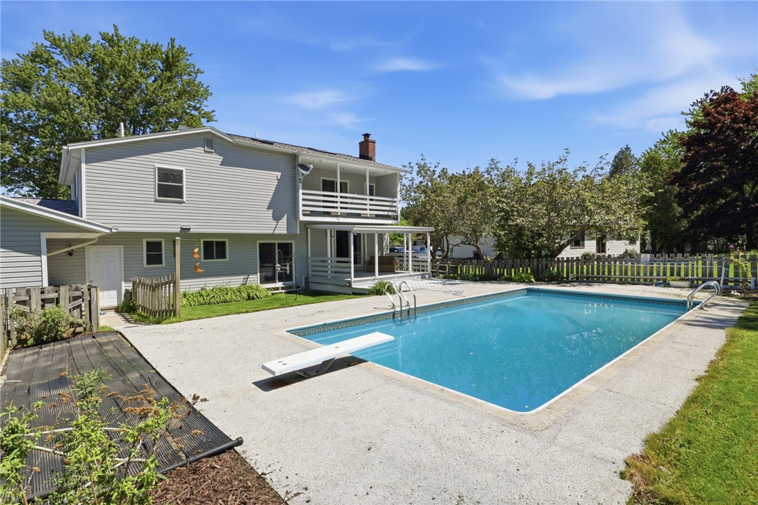 1441 Loughton Drive