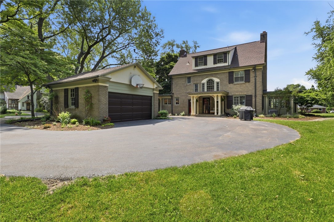 210 Fairport Road