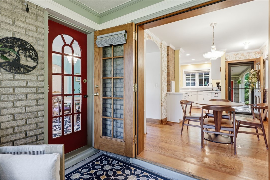 210 Fairport Road