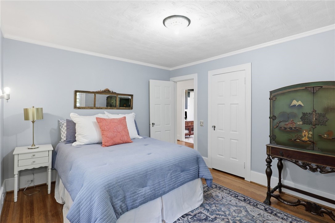 210 Fairport Road