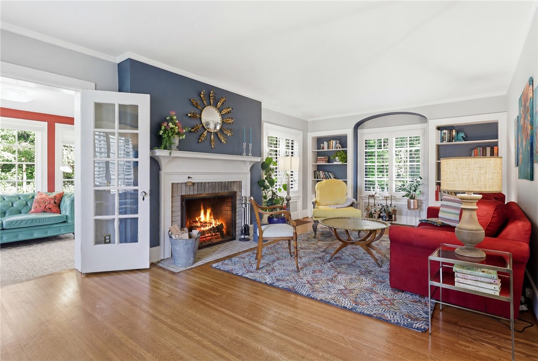 210 Fairport Road