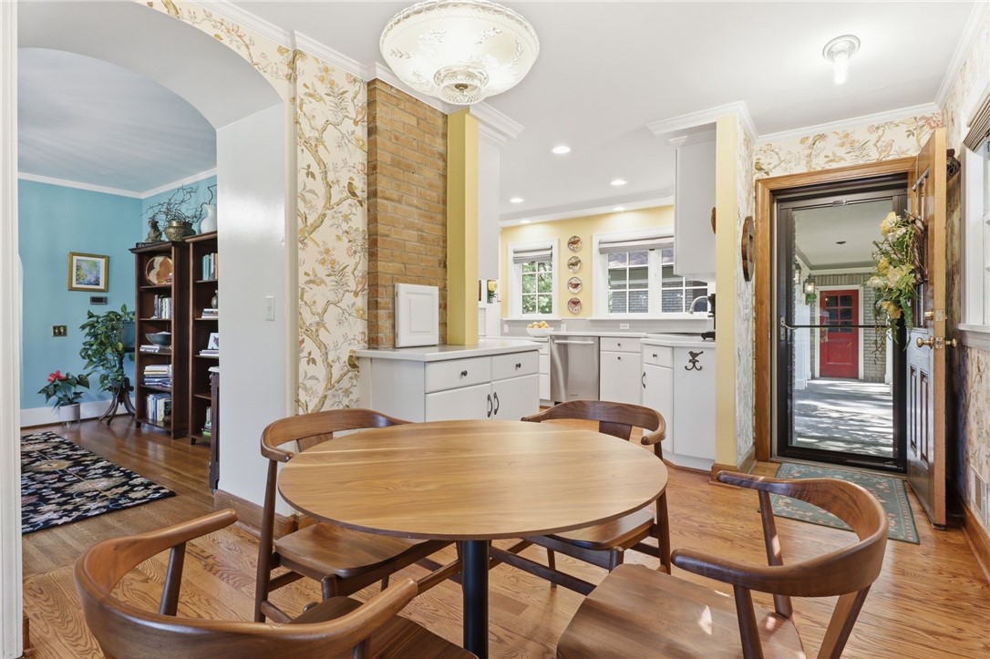 210 Fairport Road