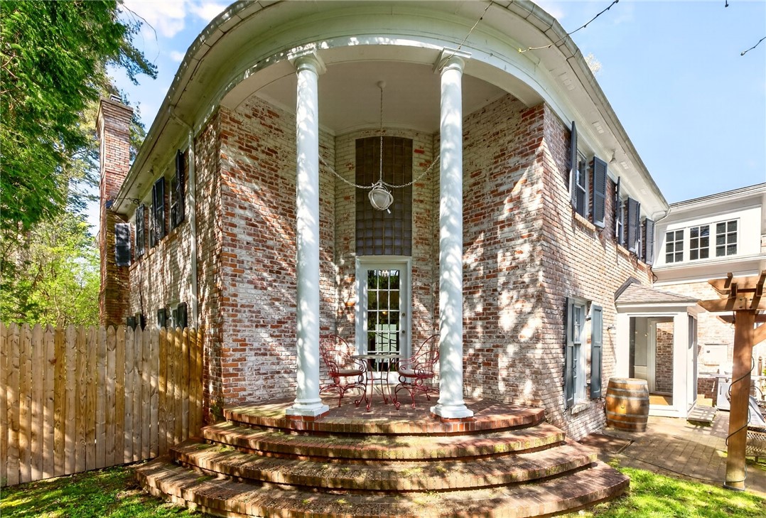 3437 Elmwood Avenue