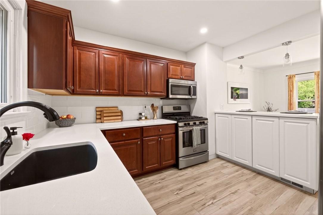 85 Woodland Park