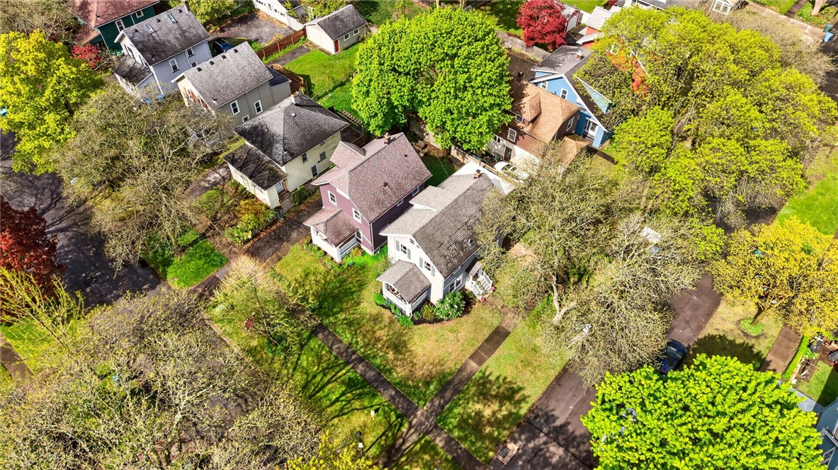 85 Woodland Park