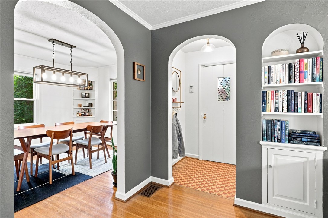 252 Thorncliffe Drive