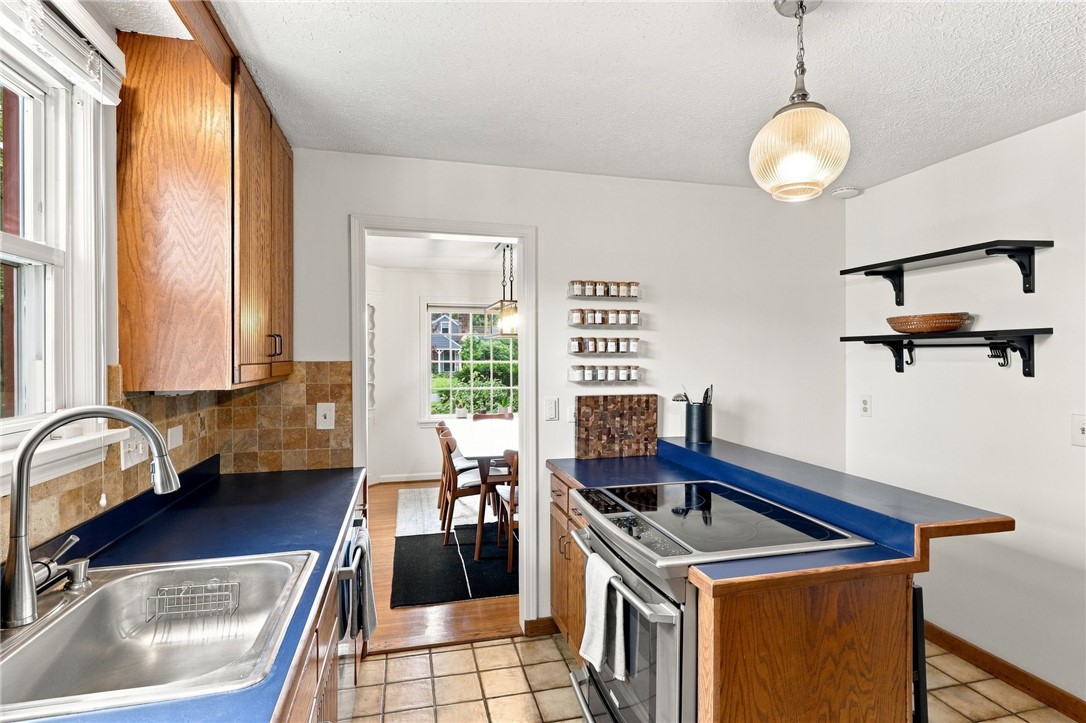 252 Thorncliffe Drive