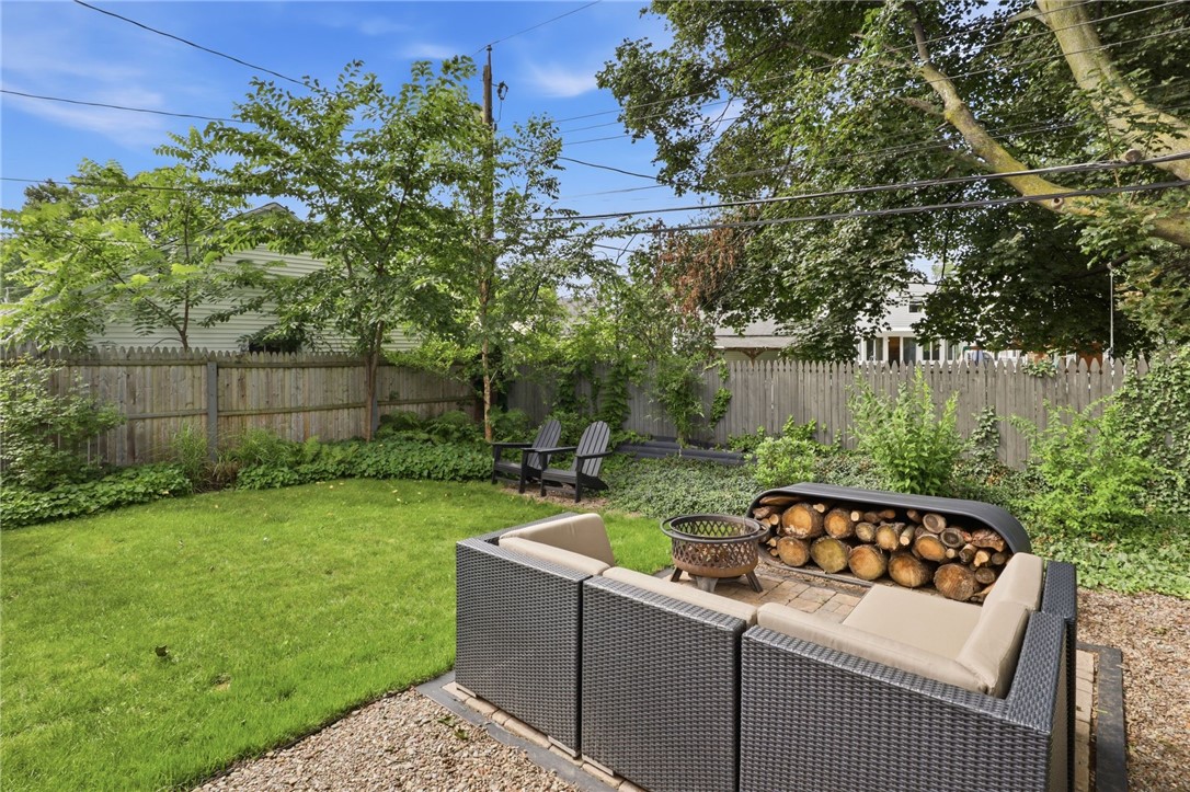 252 Thorncliffe Drive