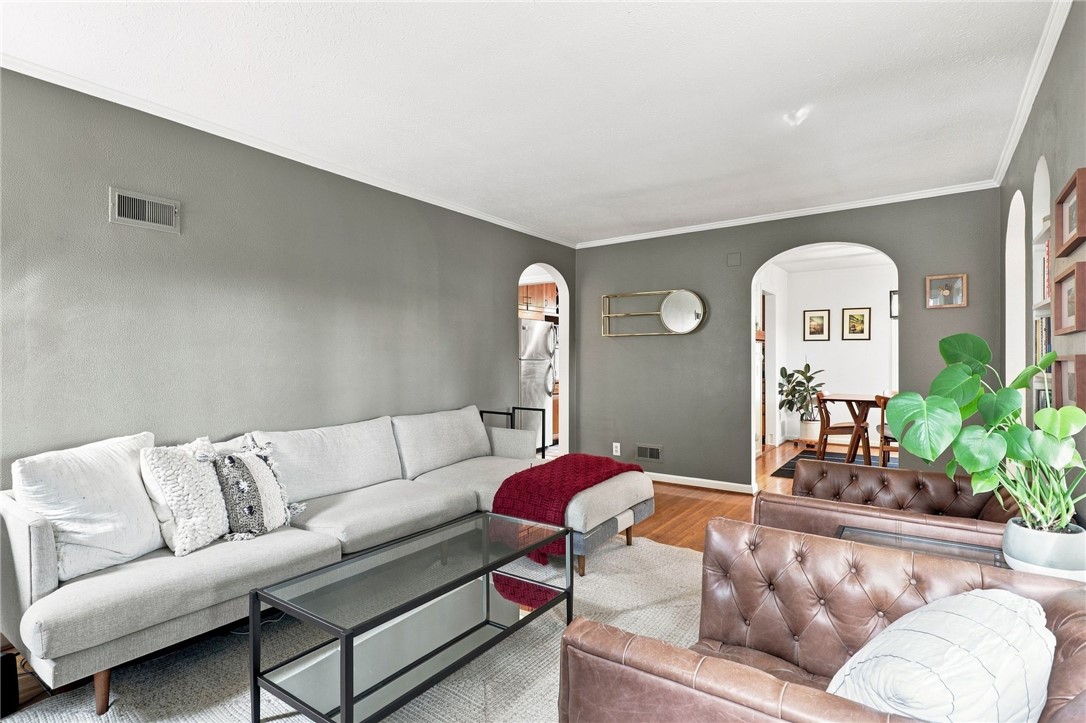 252 Thorncliffe Drive