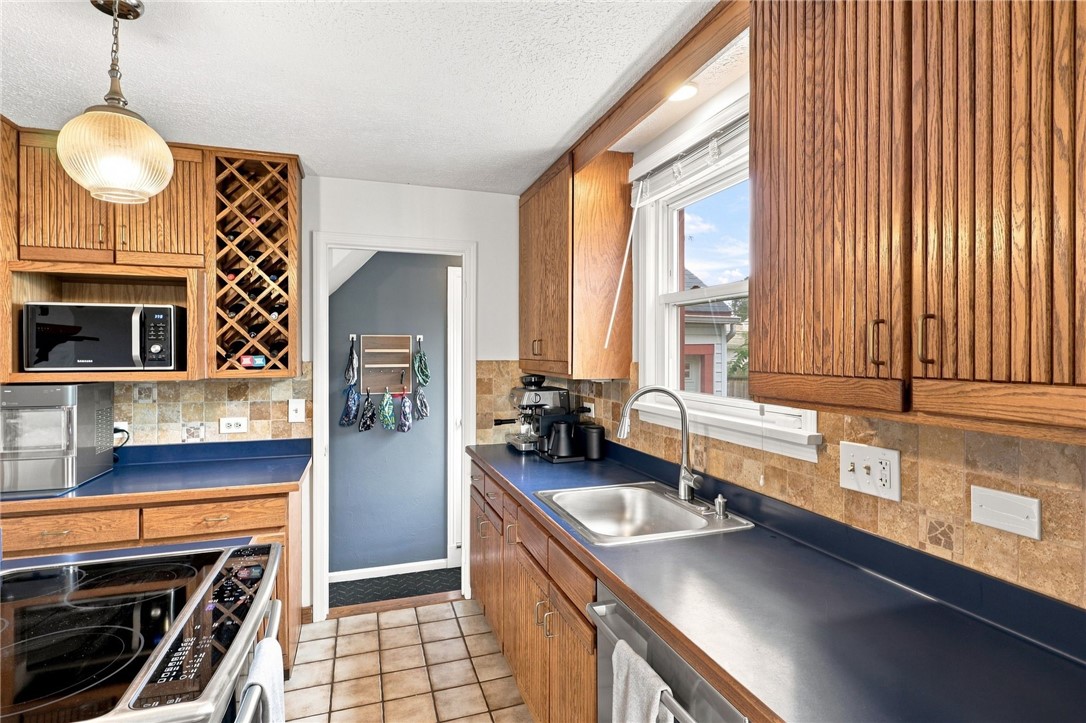 252 Thorncliffe Drive
