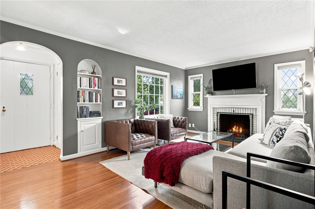 252 Thorncliffe Drive