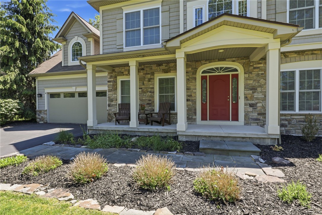 6 Fernstone Lane