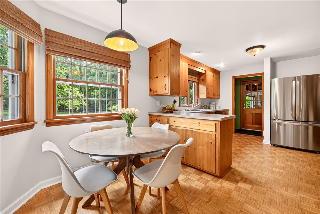 280 Woodland Road