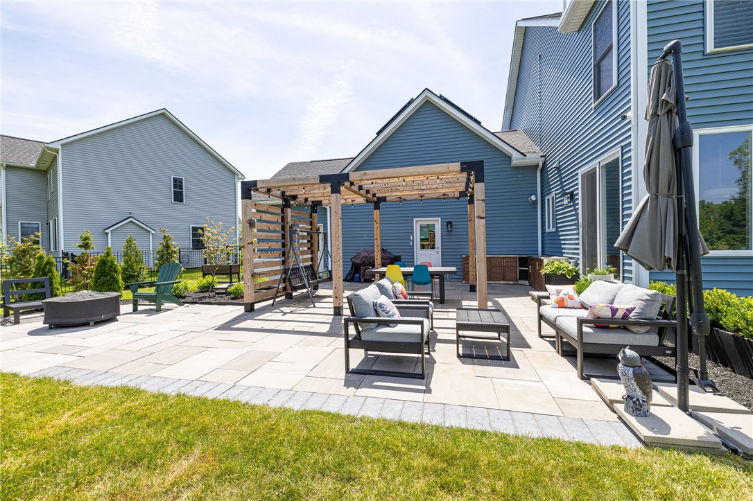 8 Ravenna Crescent