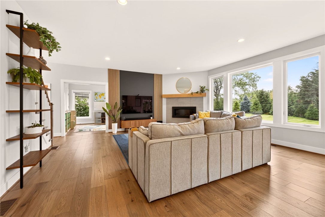 8 Ravenna Crescent