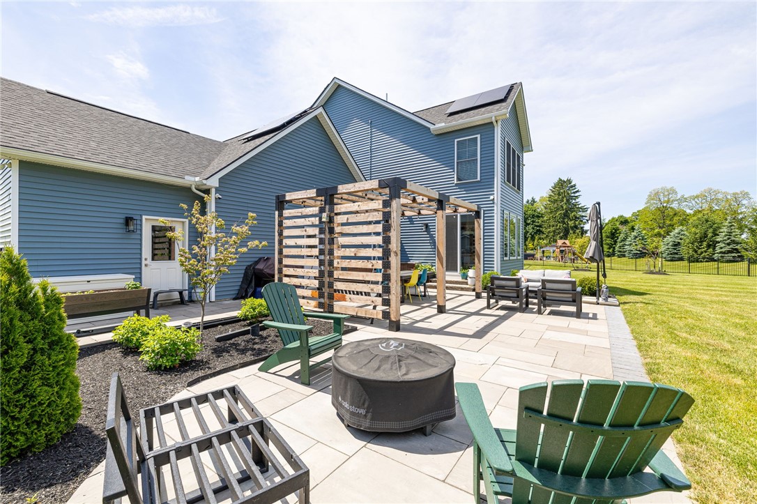 8 Ravenna Crescent