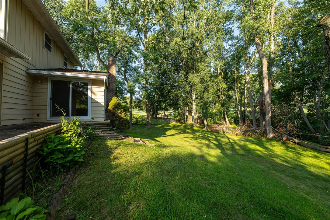 20 Brooktree Drive