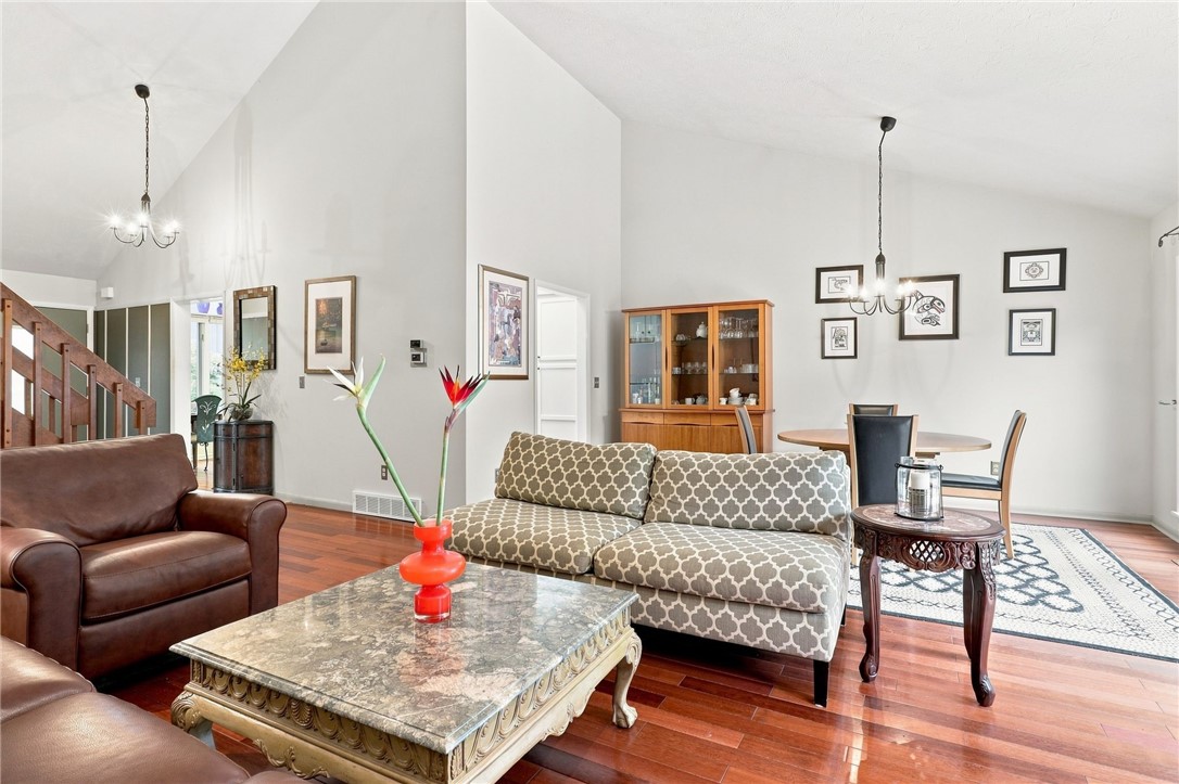 48 Winding Creek Lane