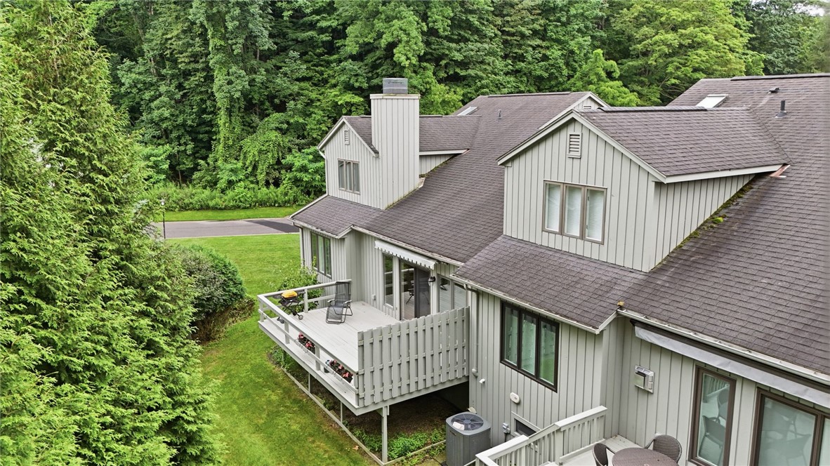 48 Winding Creek Lane