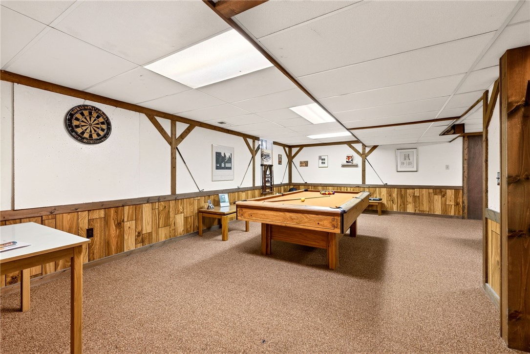 10 Forest Knoll
