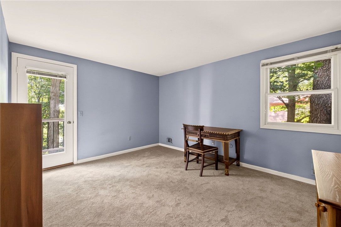 10 Forest Knoll