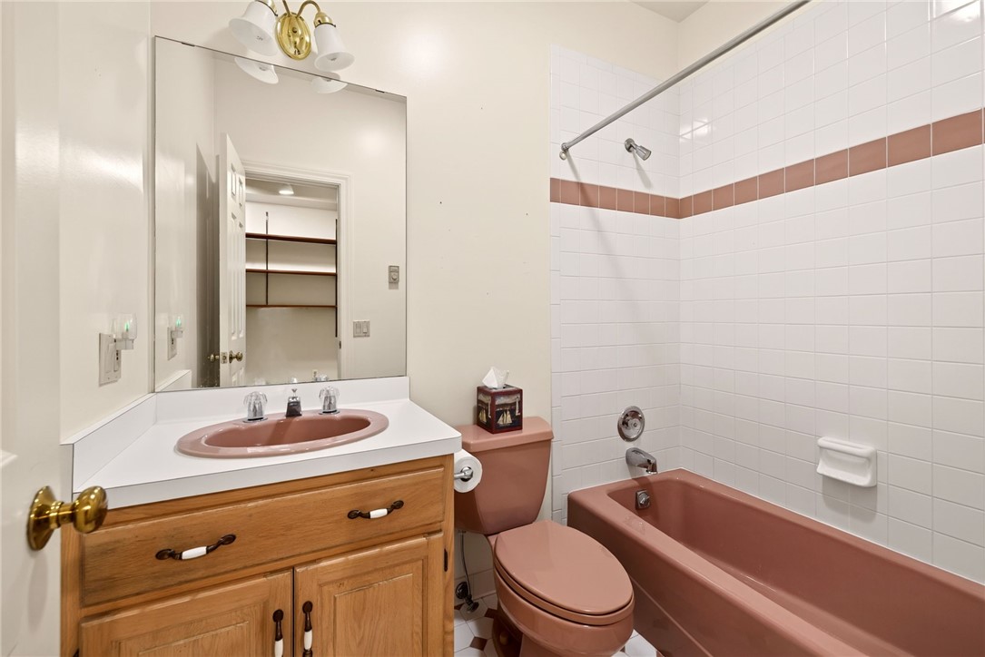 37 Woodcliff Terrace