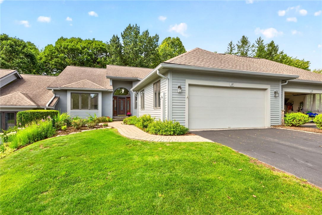 37 Woodcliff Terrace