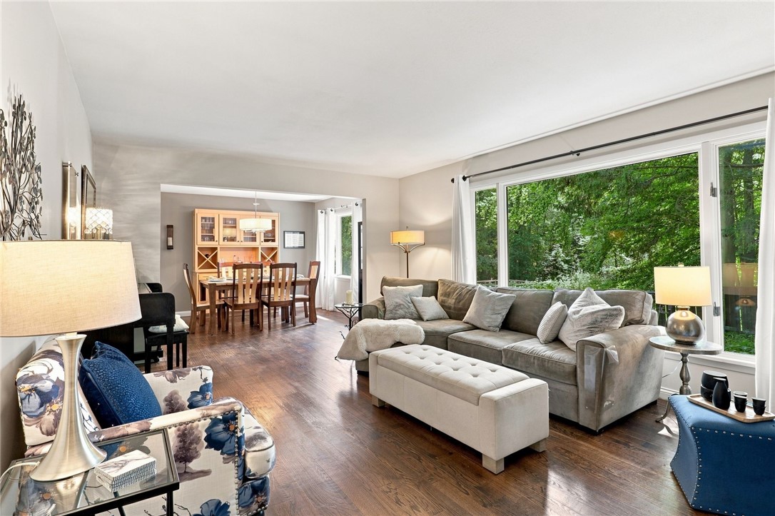 19 Valley Brook Drive