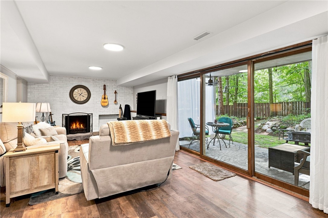19 Valley Brook Drive