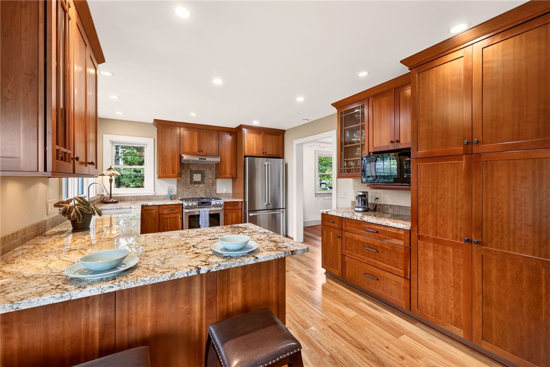 27 Locust Street