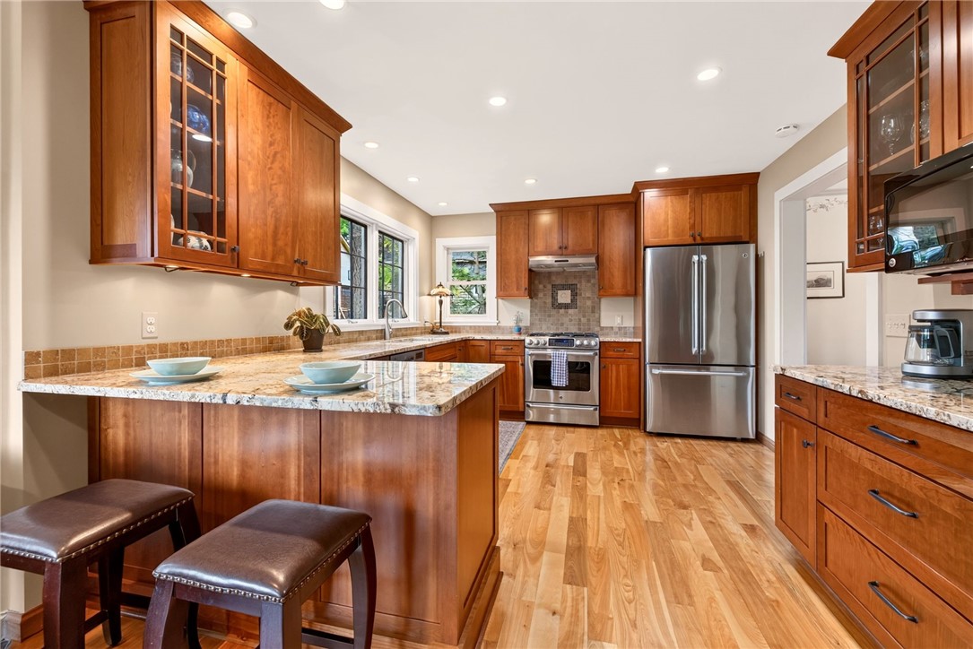 27 Locust Street