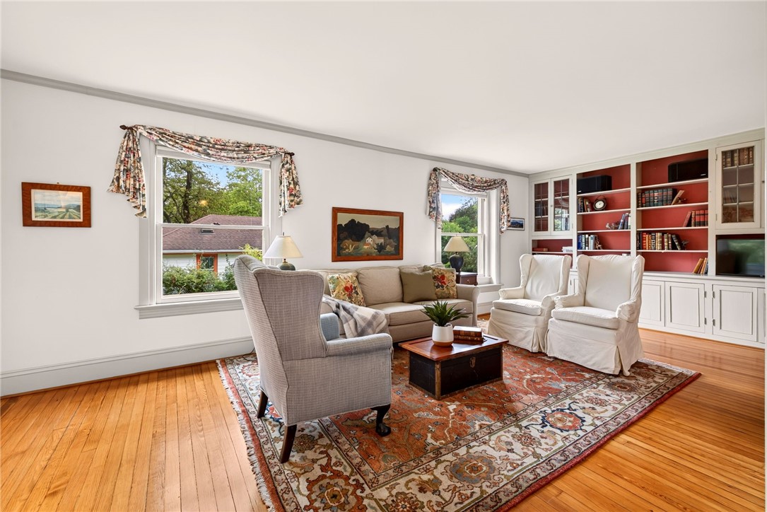 27 Locust Street