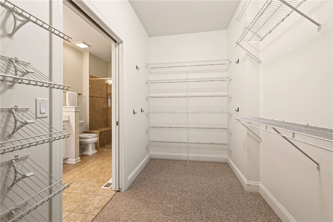 6933 Silverton Glenn