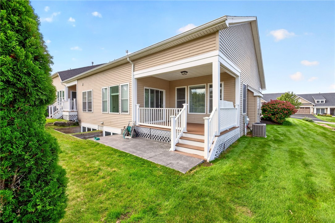 6933 Silverton Glenn