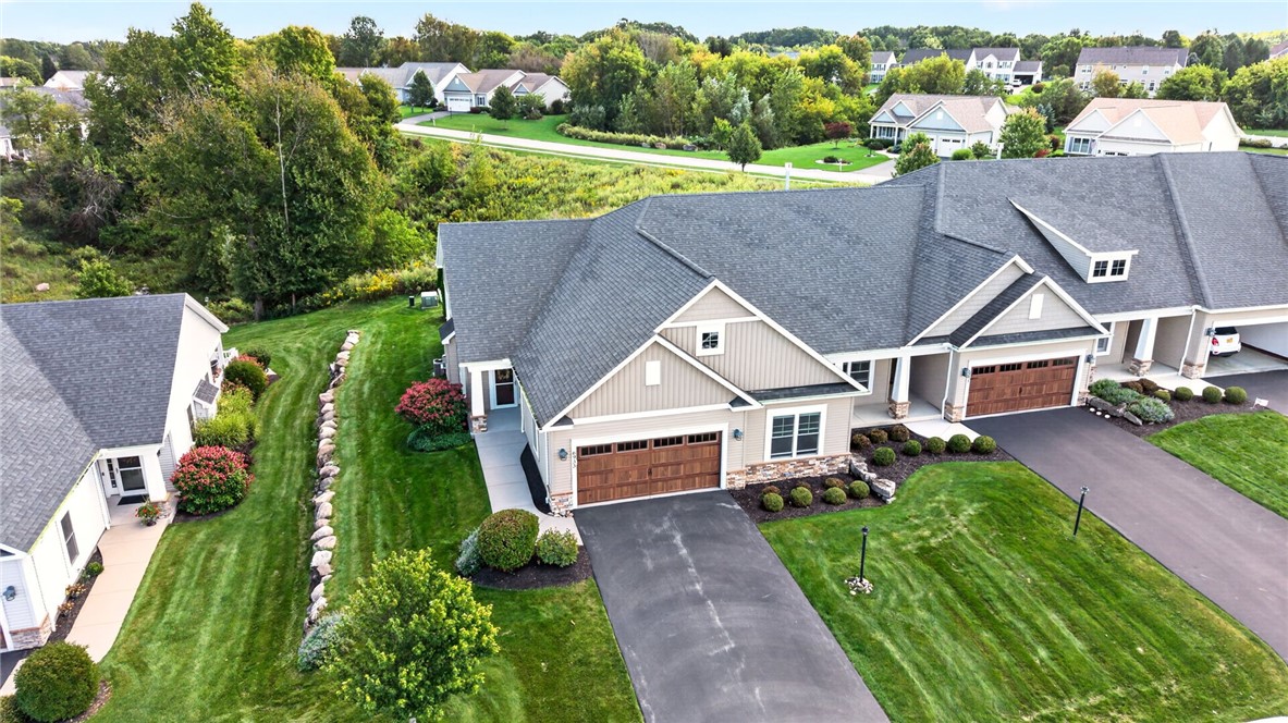 6933 Silverton Glenn