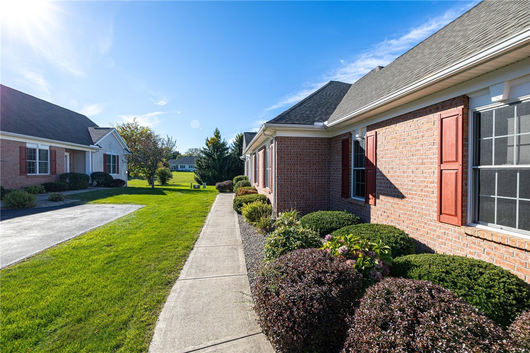191 Ashbrook Circle